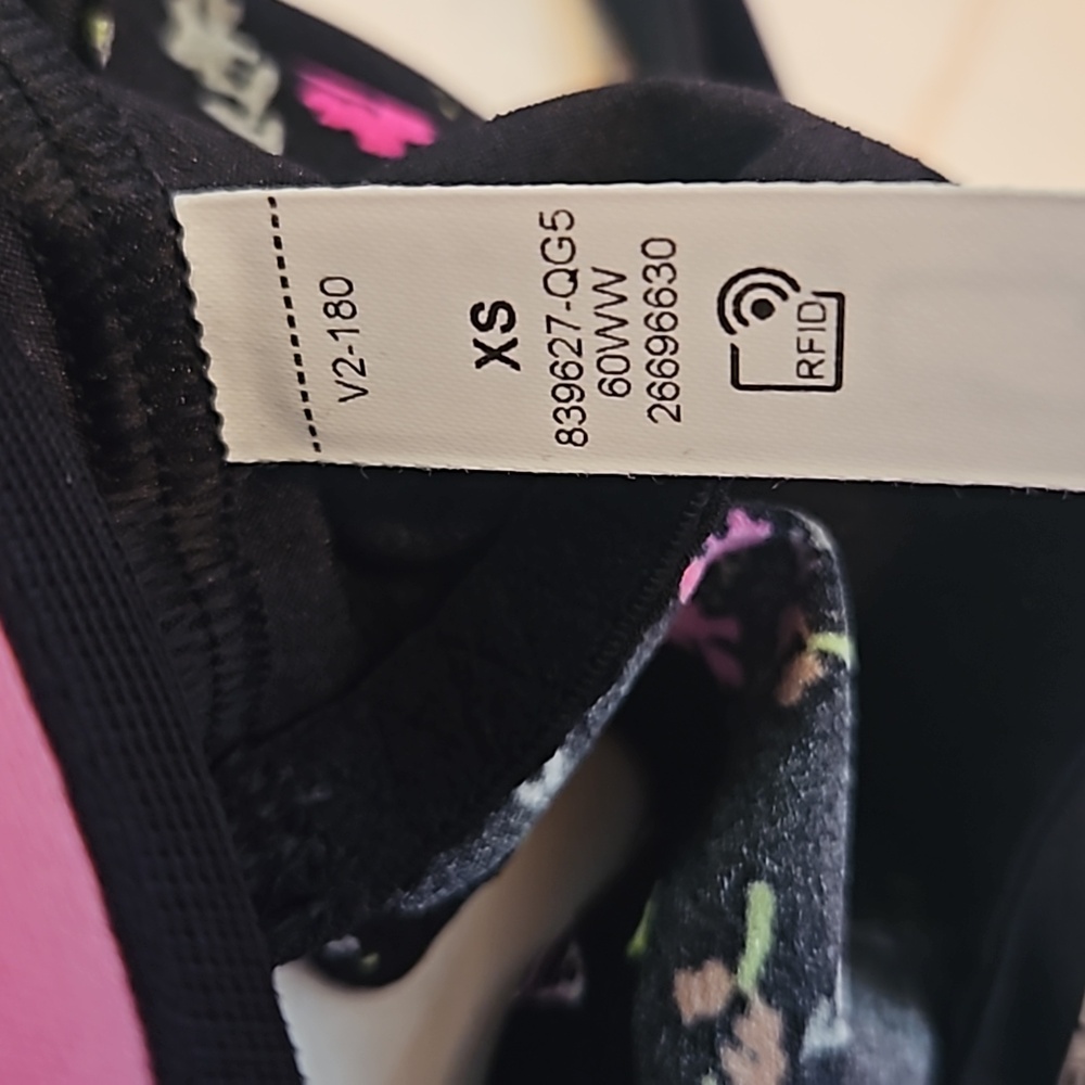 PINK  Victoria Secret bra - Picture 6 of 10